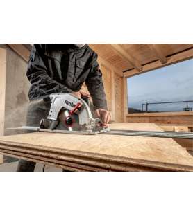 Portable circular saw Metabo KS 85 FS in Metabox