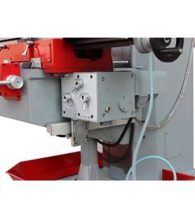 Universal milling machine with 3-axis digital display Holzmann BF700