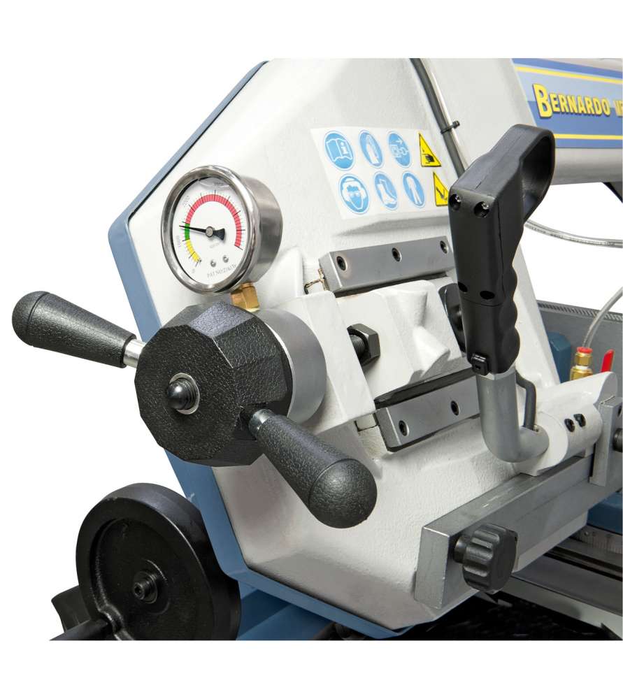 Scie à Ruban STANLEY 850W Pour Métaux - Coupe Jusqu'à 120 Mm, Lame Bimétal Cobalt, Réglage 0-45°, Portative - 14