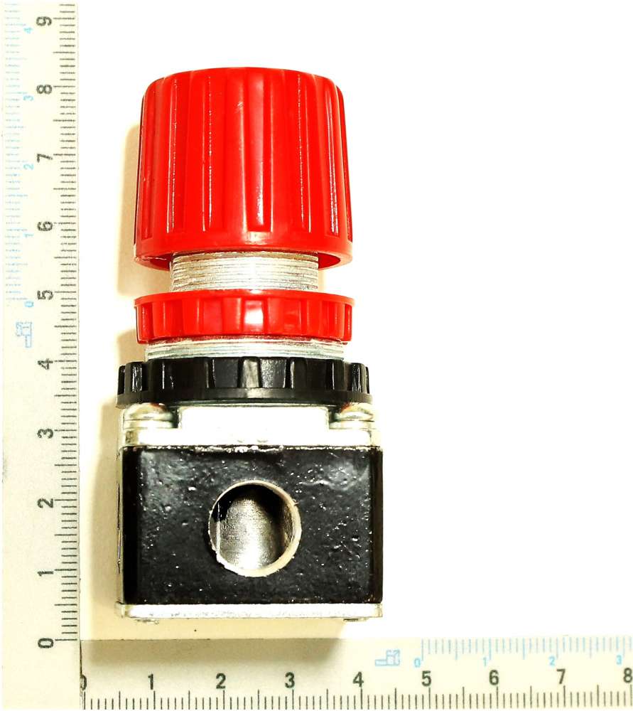 Régulateur de pression référence 5906111068 pour compresseurs SCHEPPACH