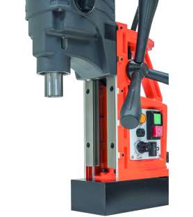 Magnetic-drilling and -tapping machine Bernardo TPC1000