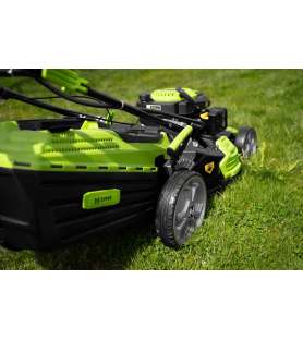 Gasoline lawn mower Zipper ZI-BRM52EST e-start
