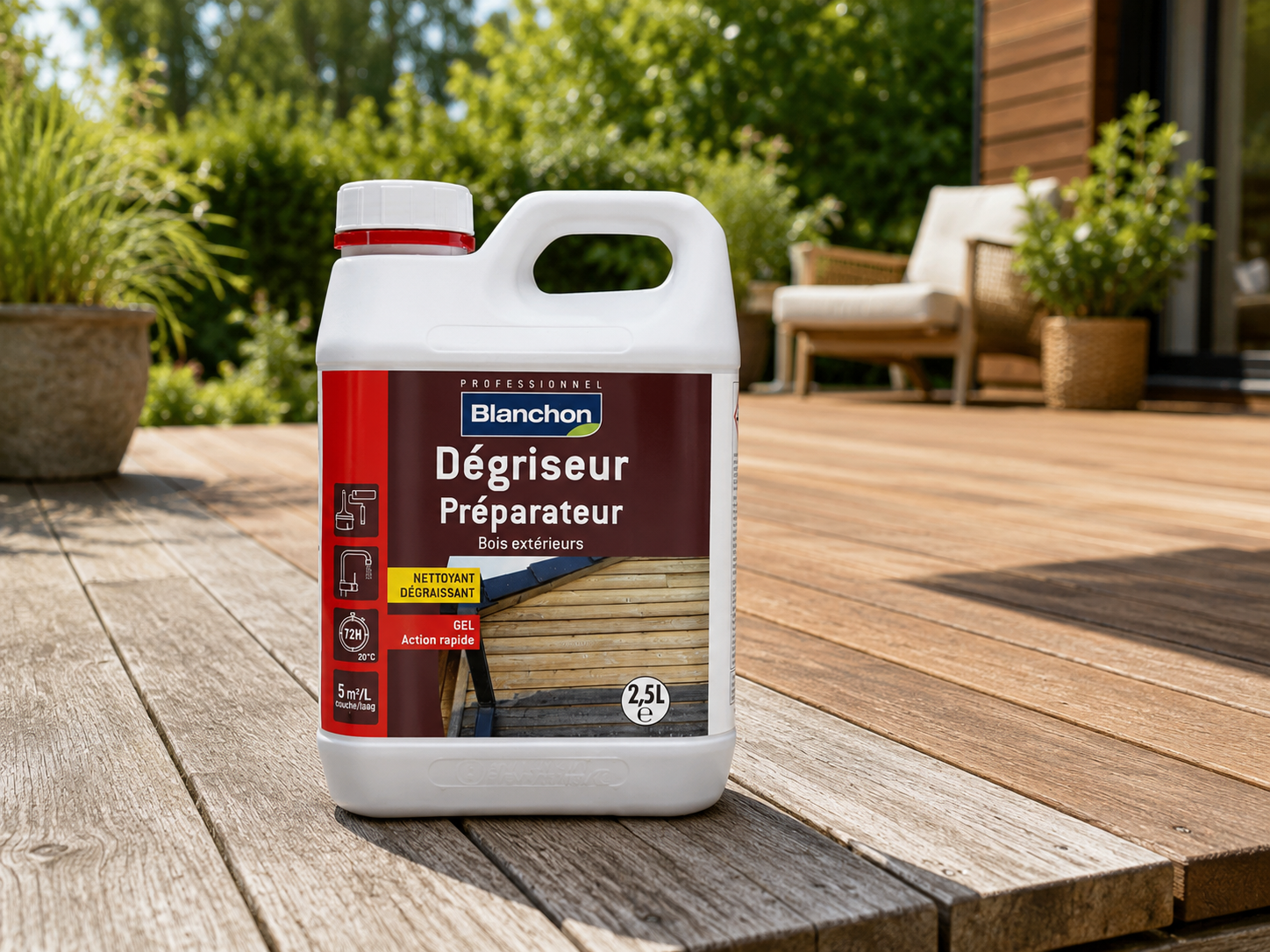 How to Restore a Greyed Wooden Deck Easily